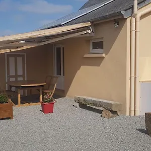 Hébergement de vacances Le Mimosa, Maison De, Trans